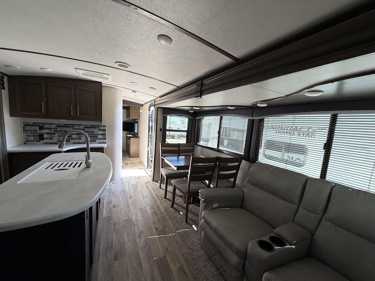 Used Used 2020 Keystone RV Cougar Half-Ton 32RLI