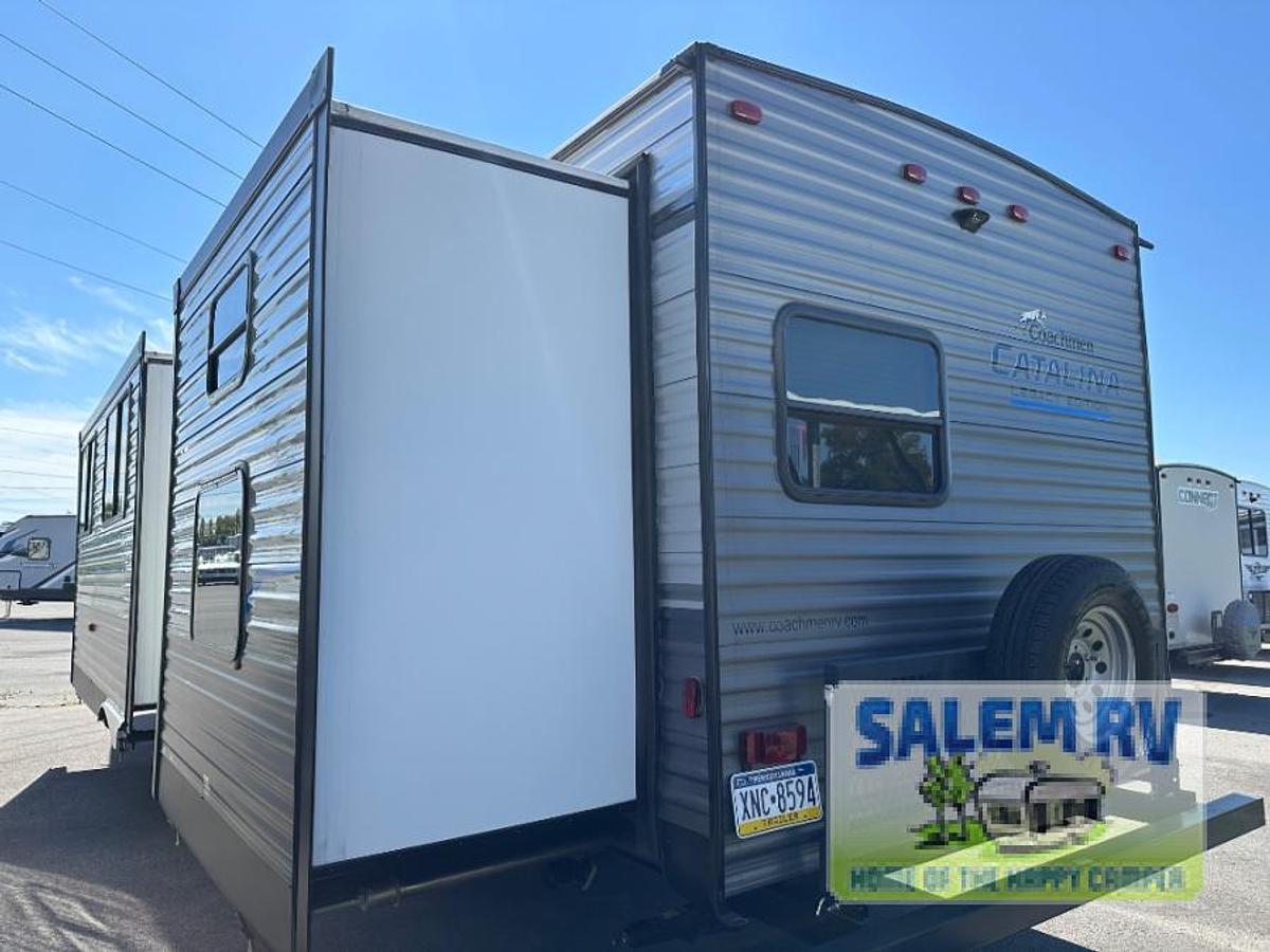Used Used 2021 Coachmen RV Catalina Legacy 323BHDSCK