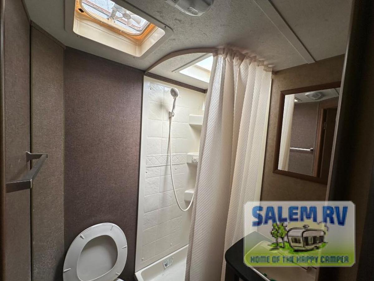 Used Used 2013 Starcraft Travel Star 227CKS