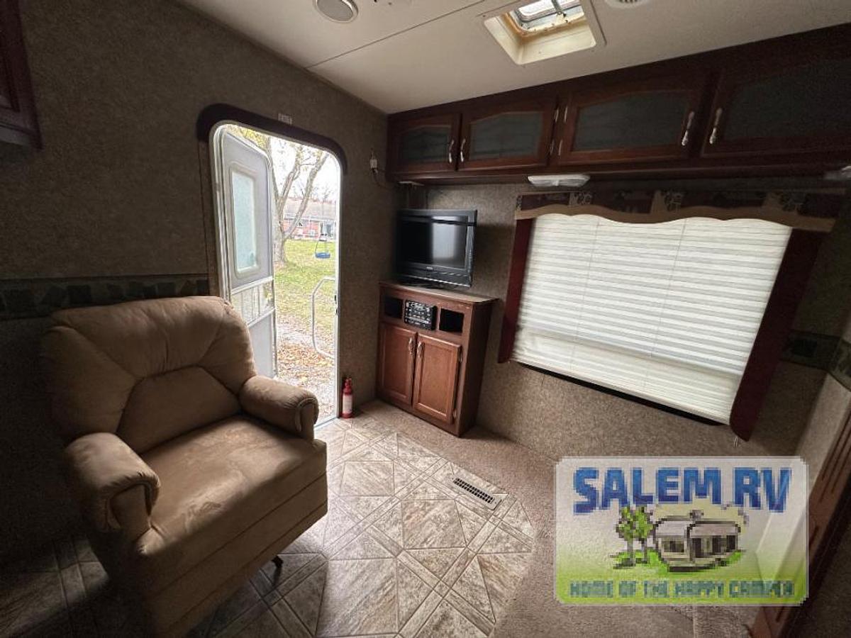 Used Used 2010 Dutchmen RV FREEDOM SPIRIT 259REX