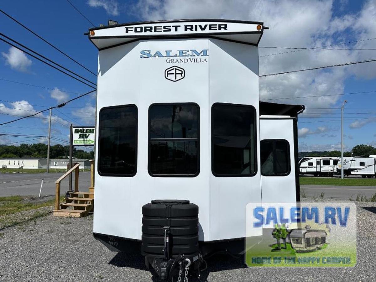 New 2025 Forest River RV Salem Grand Villa 44VIEW