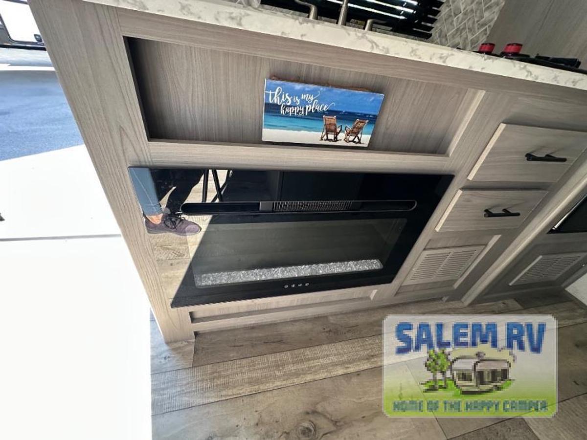 Used Used 2023 Keystone RV Coleman 17B