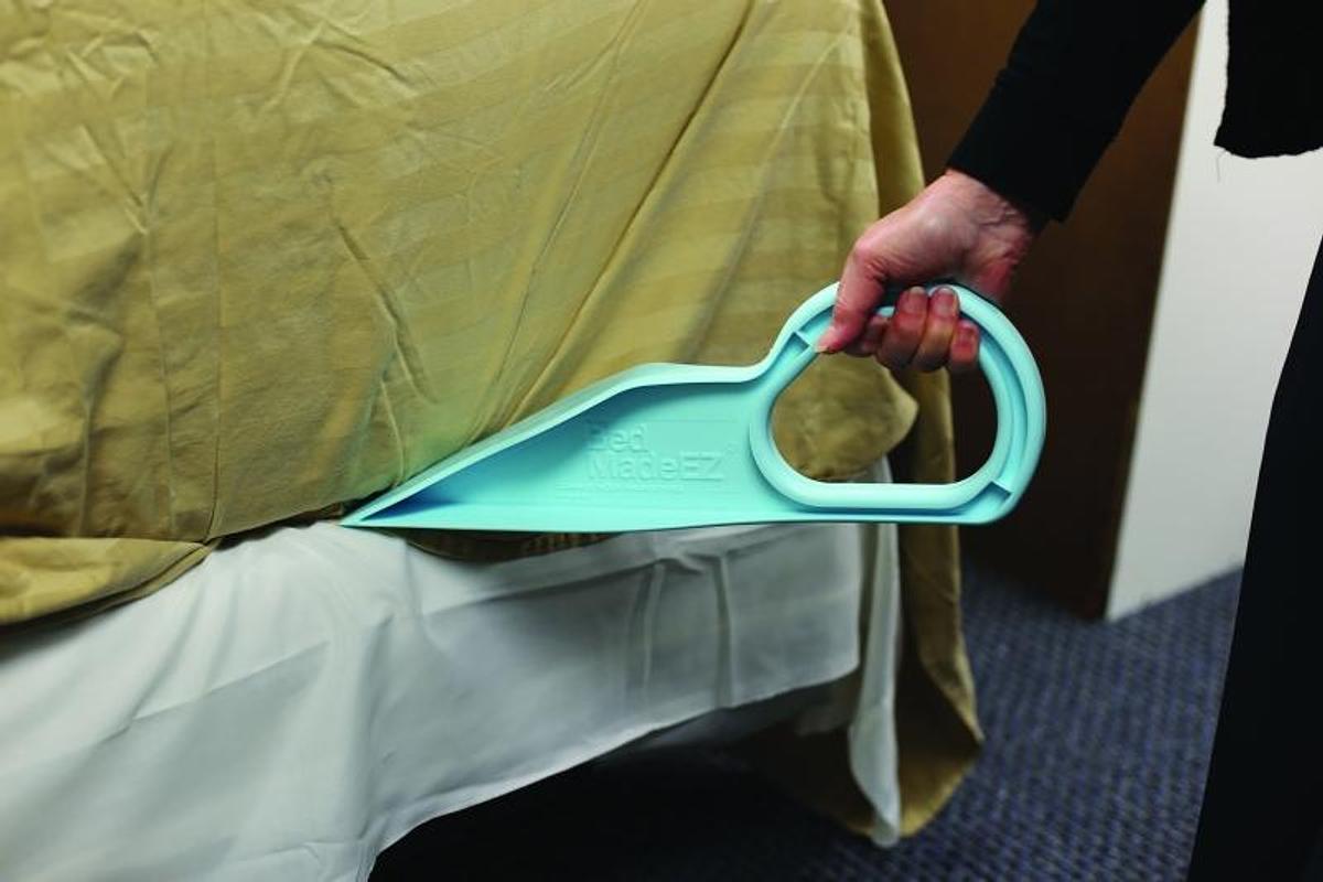 Bed Made Ez Mattress Lifter