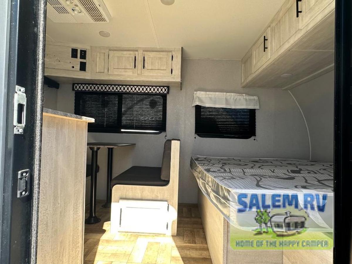 Used Used 2022 Shasta RVs Shasta 18BH