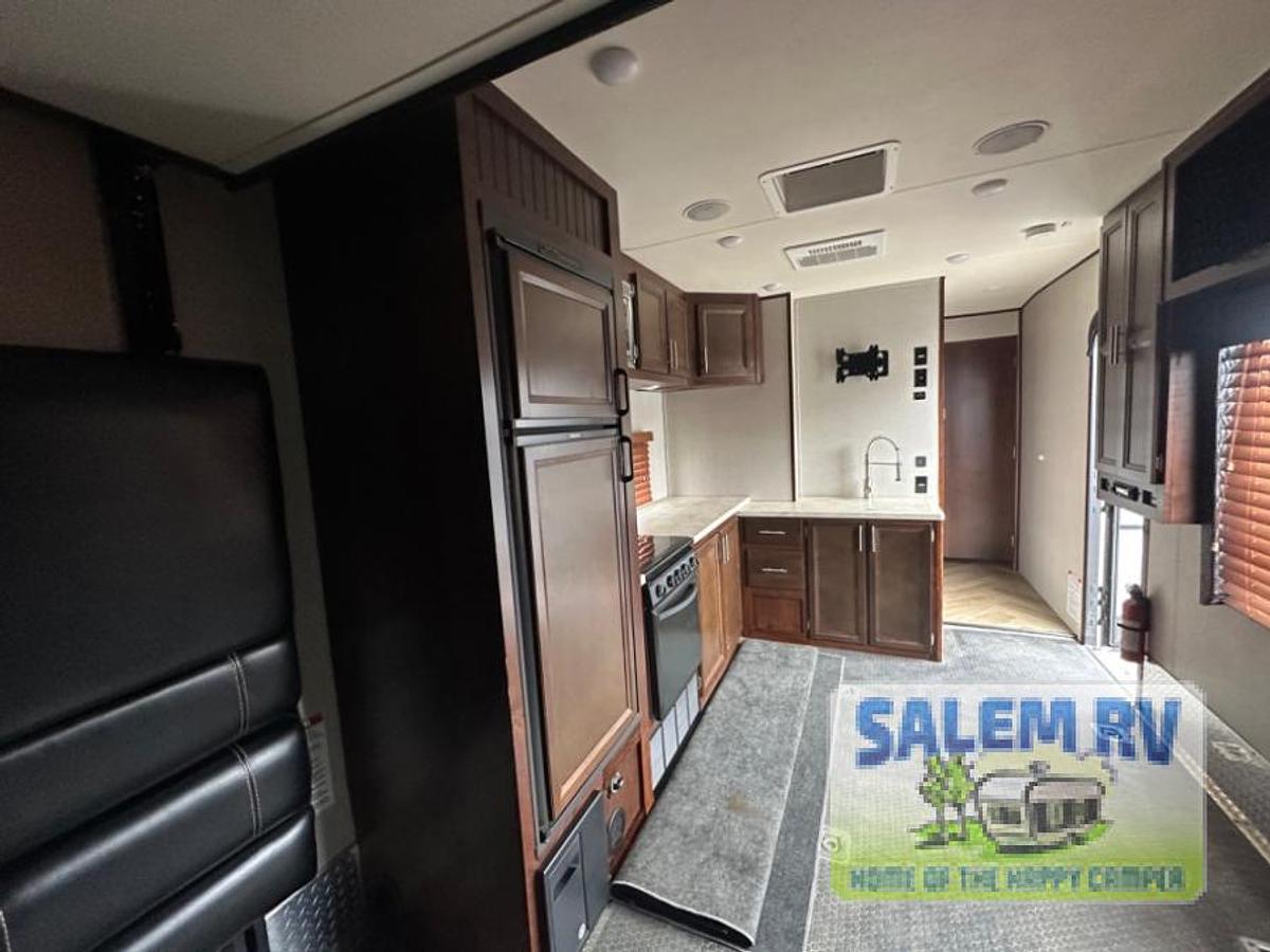 Used Used 2017 Forest River RV Vengeance 26FB13