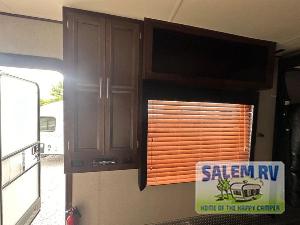 Used Used 2017 Forest River RV Vengeance 26FB13