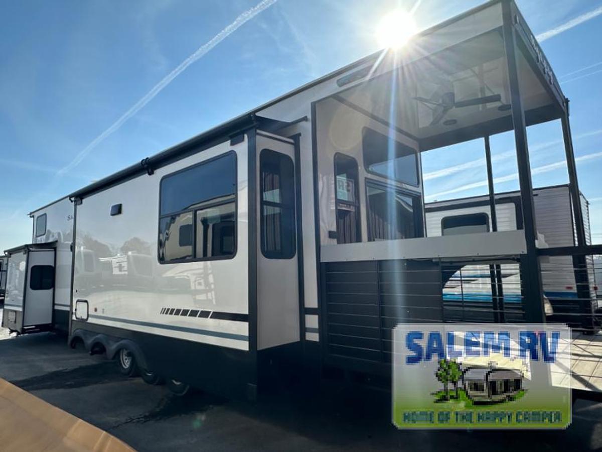New 2025 Forest River RV Salem Grand Villa 42VERANDA