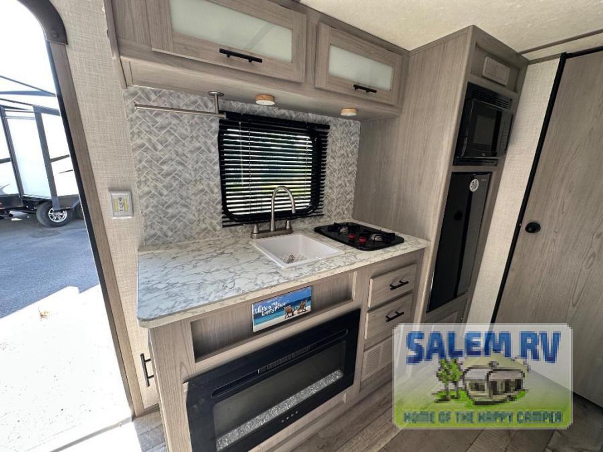 Used Used 2023 Keystone RV Coleman 17B