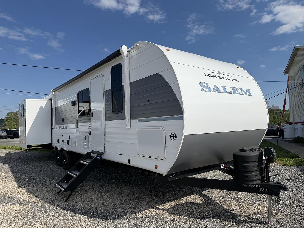 New 2026 Forest River RV Salem 31KQBTS