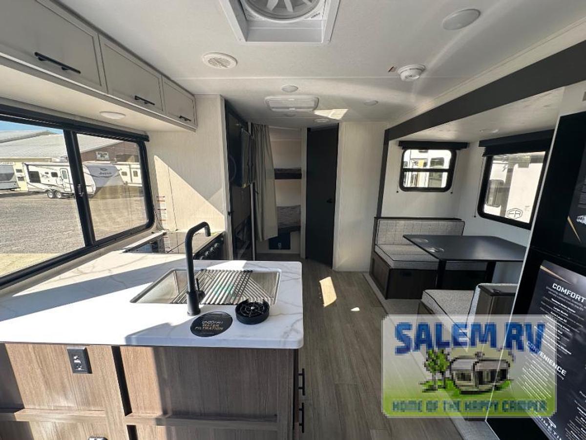 New 2026 Prime Time RV Avenger 23BHS