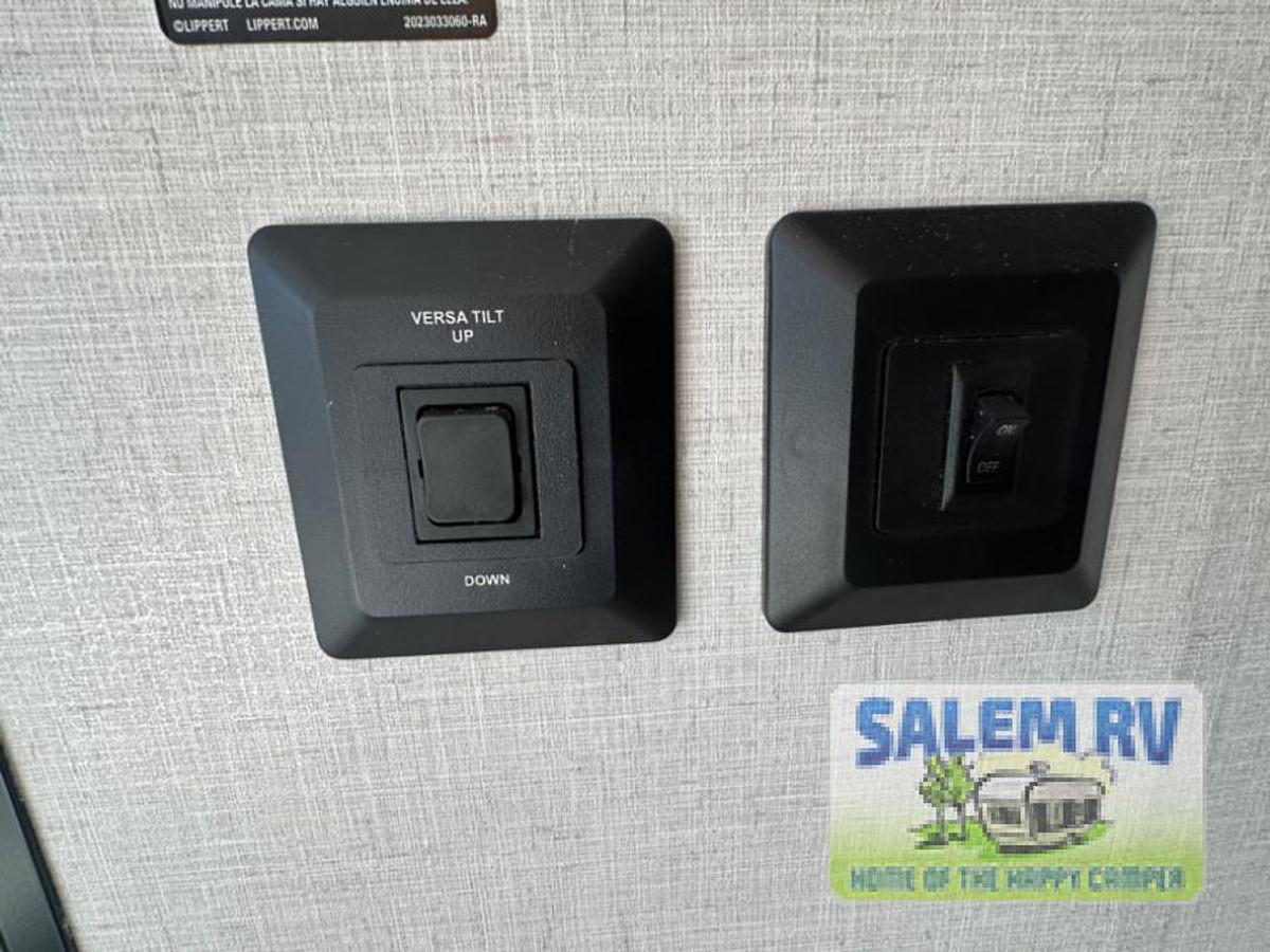 New 2025 Forest River RV Salem Grand Villa 42VERANDA