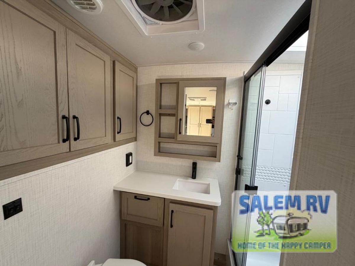 Used Used 2025 Forest River RV Flagstaff Micro Lite 25BSDS