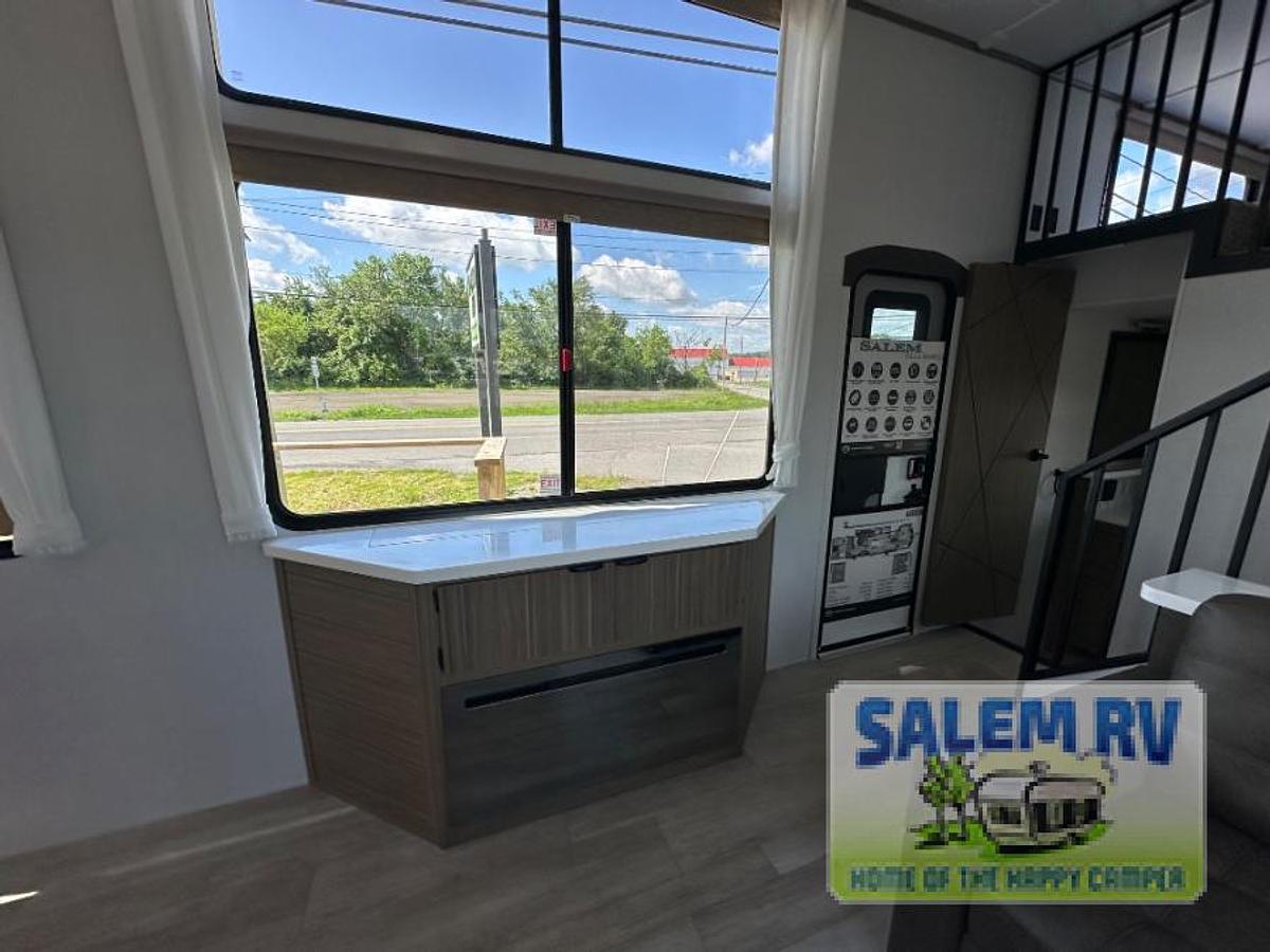 New 2025 Forest River RV Salem Grand Villa 44VIEW
