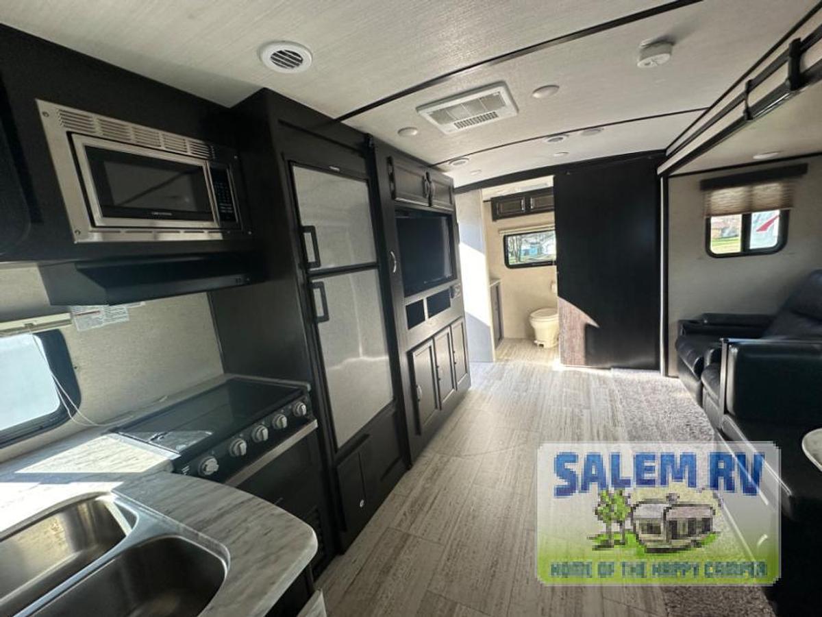 Used Used 2021 Coachmen RV Northern Spirit Ultra Lite 2557RB