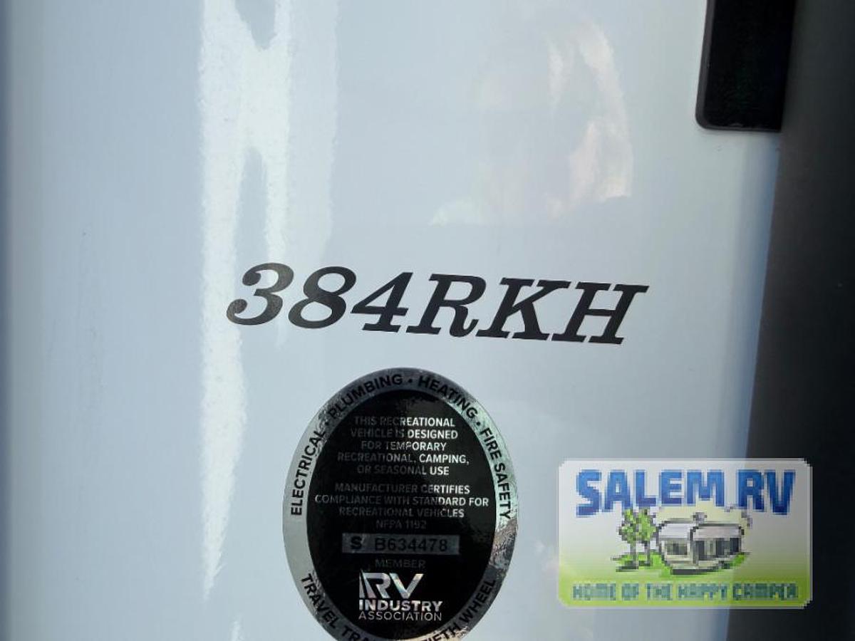 New 2026 Palomino Columbus 384RKH