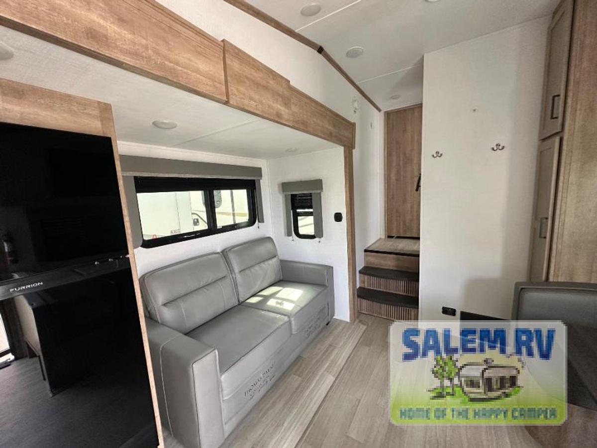 Used Used 2024 Keystone RV Arcadia Select 21SRK