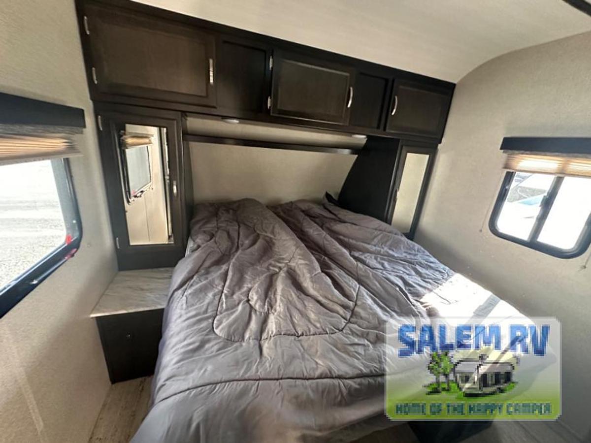 Used Used 2021 Coachmen RV Northern Spirit Ultra Lite 2557RB