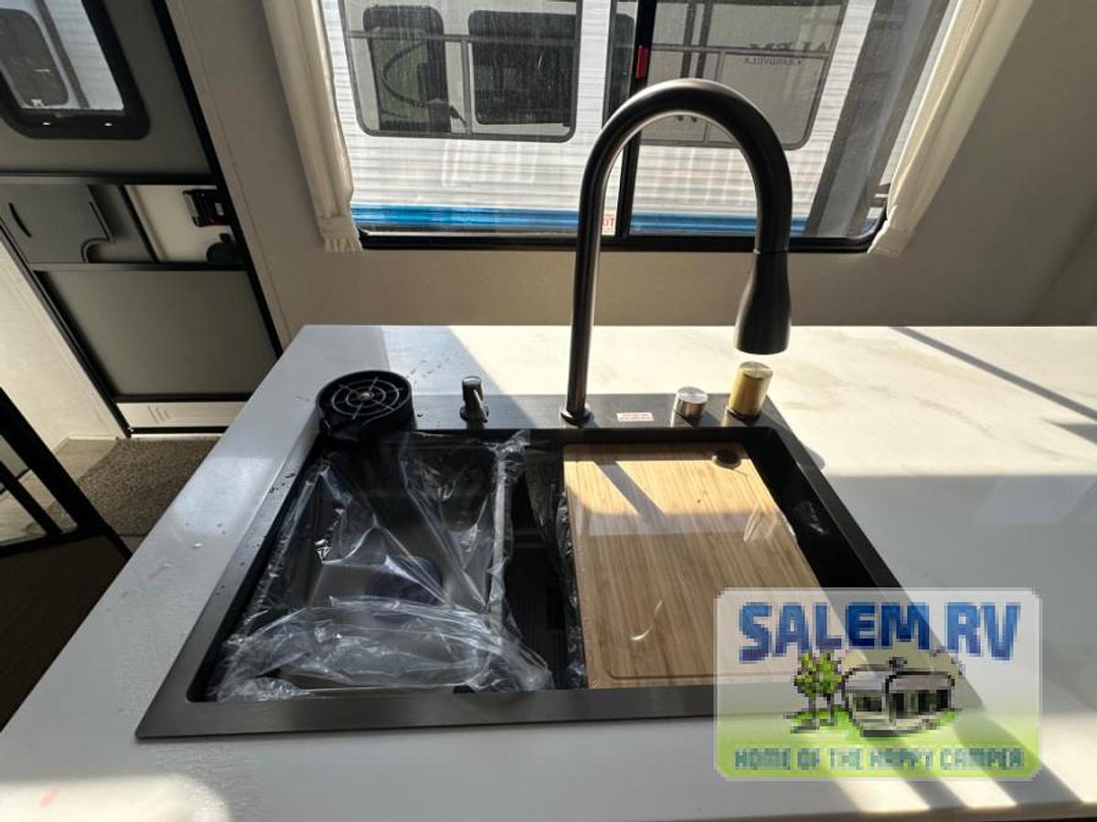 New 2025 Forest River RV Salem Grand Villa 42VERANDA