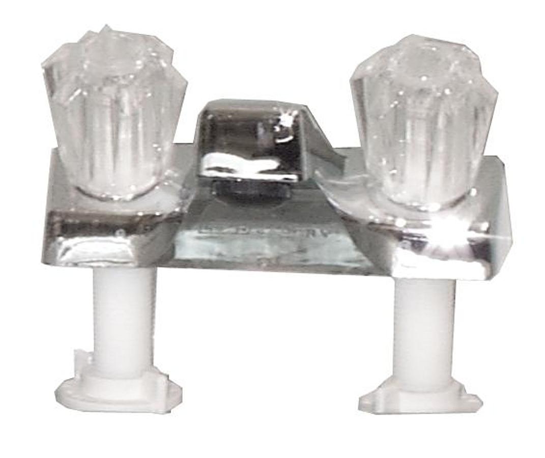 Faucet - Lavatory Utopia Centerset - Chrome, Clear Handles