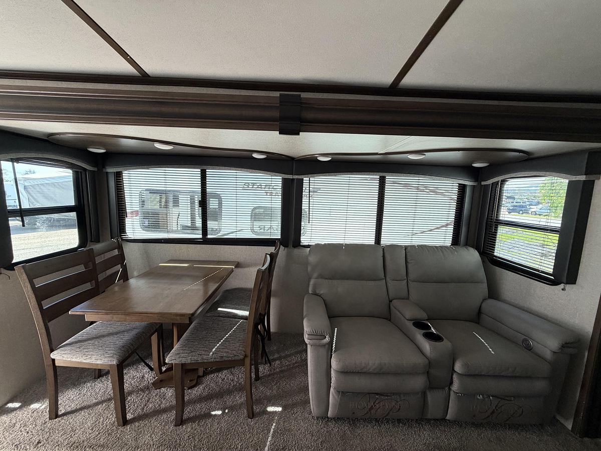 Used Used 2020 Keystone RV Cougar Half-Ton 32RLI