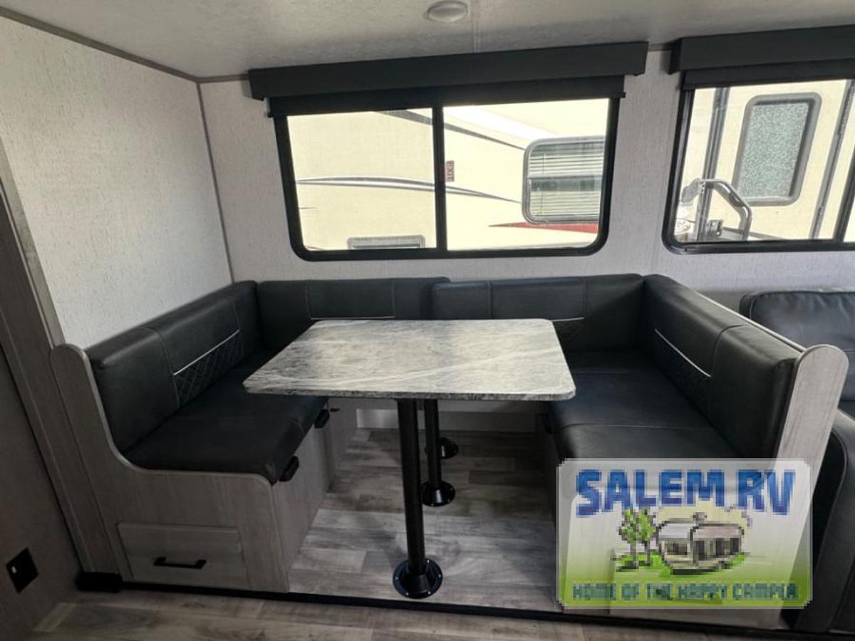 Used Used 2022 Dutchmen RV Kodiak Ultra-Lite 283BHSL