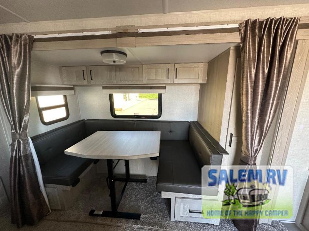 Used Used 2022 Forest River RV Rockwood Mini Lite 2509S