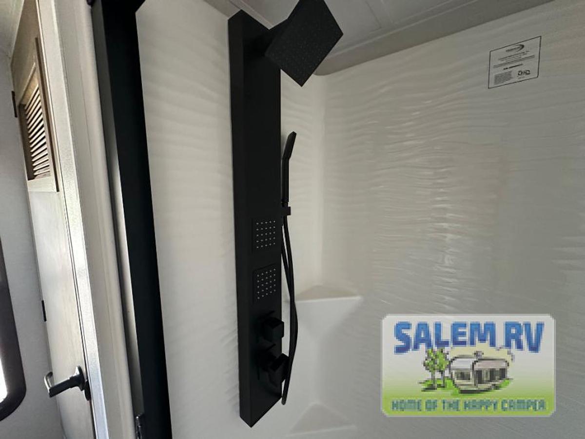 New 2025 Forest River RV Salem Grand Villa 44VIEW