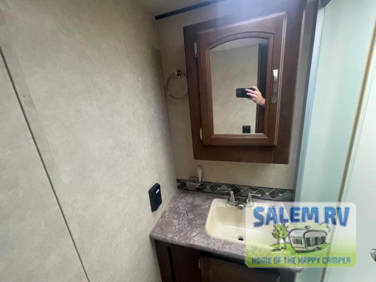 Used Used 2016 Forest River RV Salem Hemisphere Hyper-Lyte 24RKHL