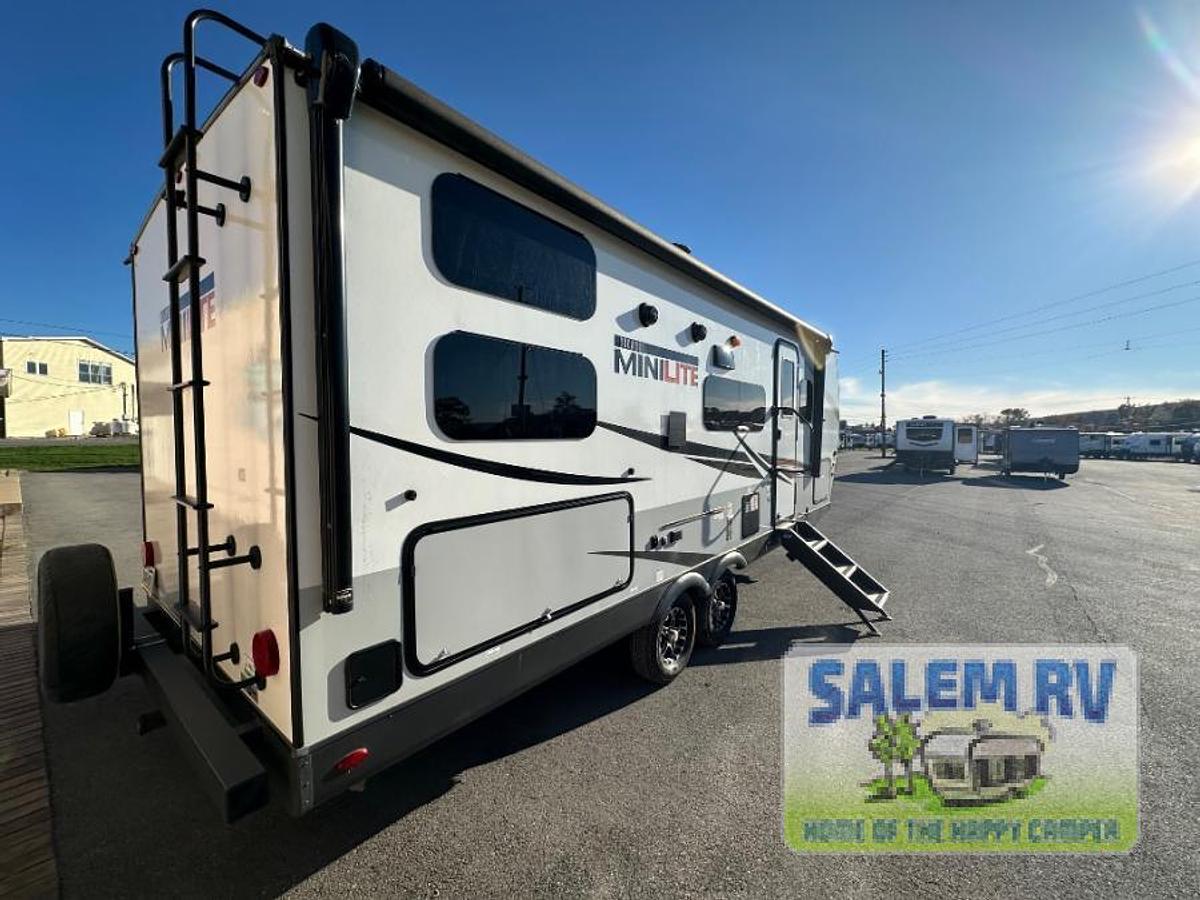 Used Used 2022 Forest River RV Rockwood Mini Lite 2509S