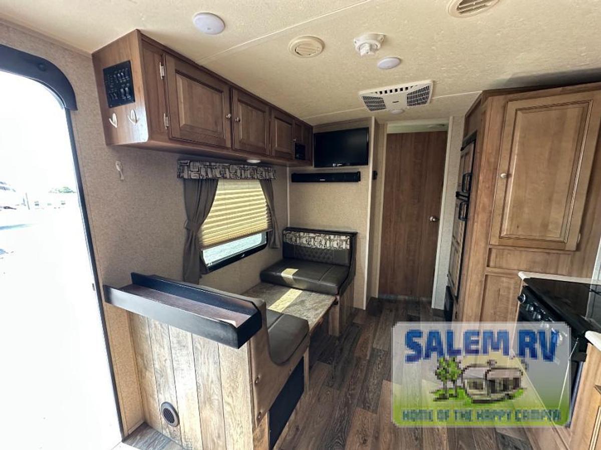 Used Used 2018 Forest River RV Rockwood Mini Lite 2304KS