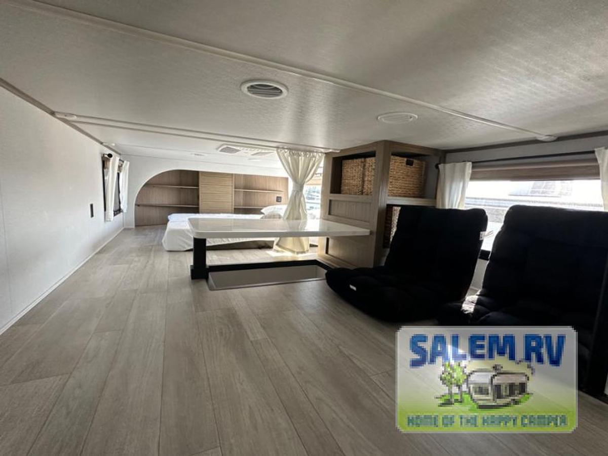New 2025 Forest River RV Salem Grand Villa 42VERANDA