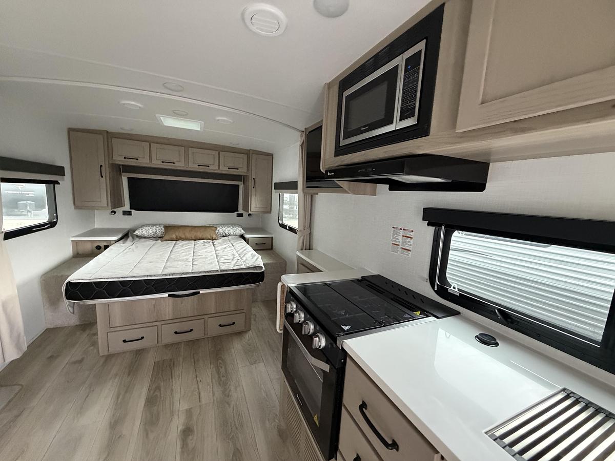 Used 2025 Forest River RV Flagstaff Micro-Lite 22FBS