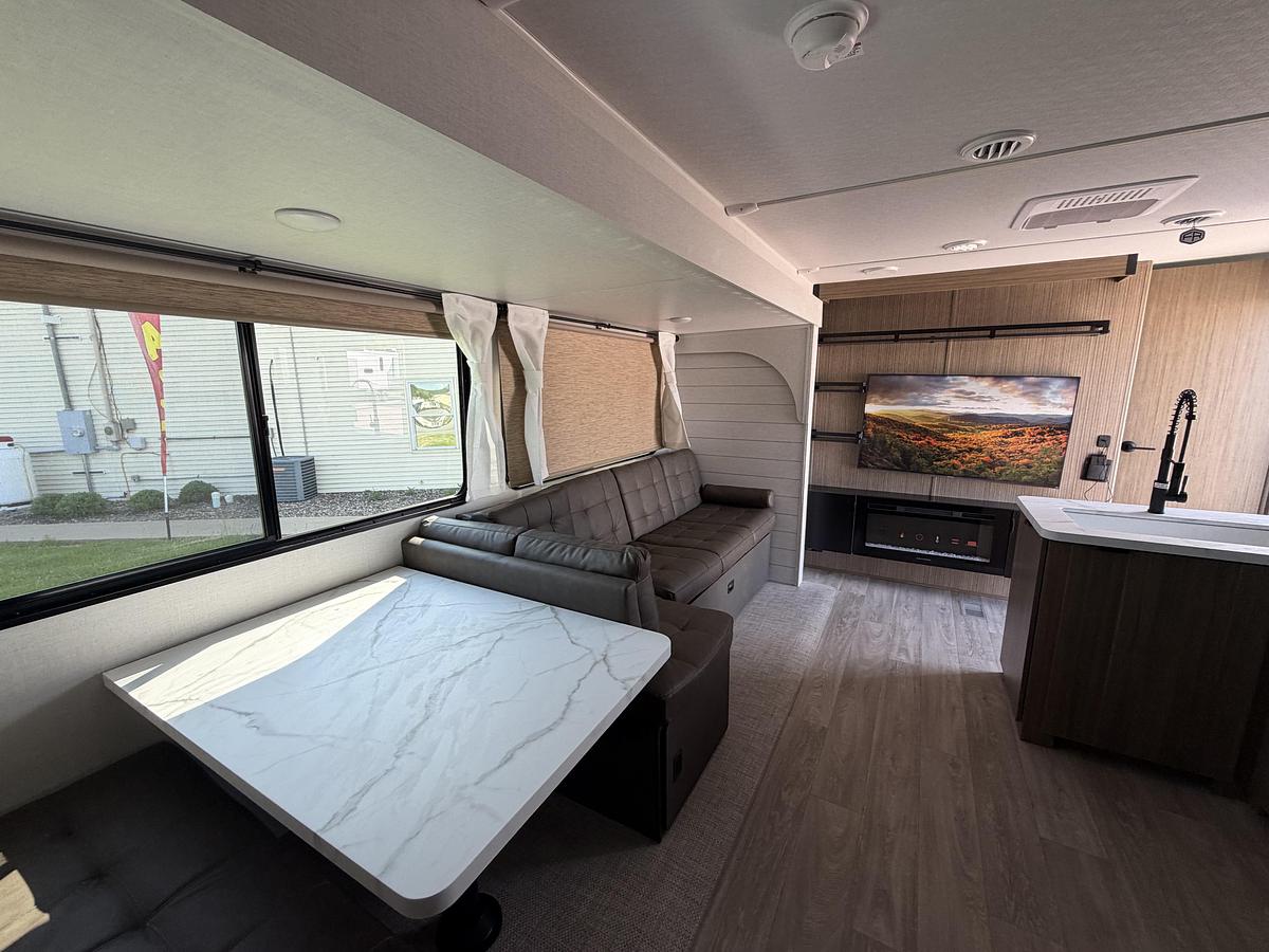 New 2026 Forest River RV Salem 31KQBTS