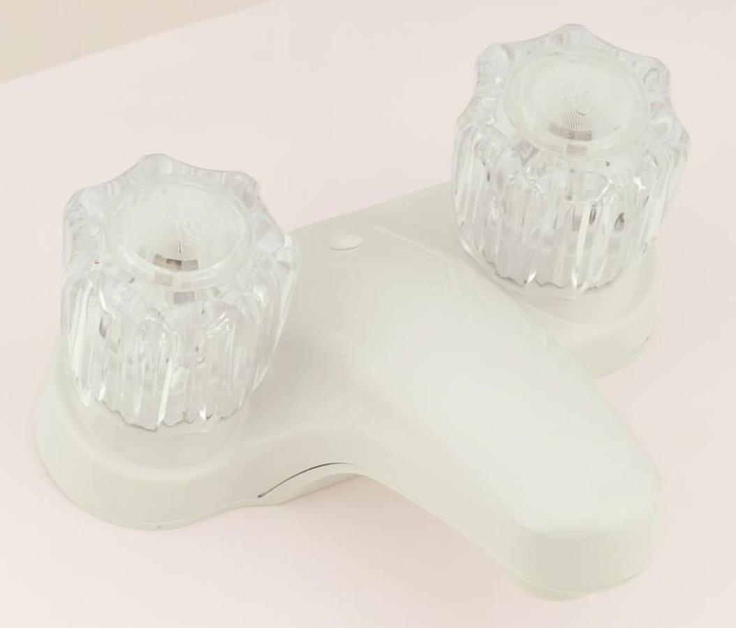 Lavatory Faucet 4" - White