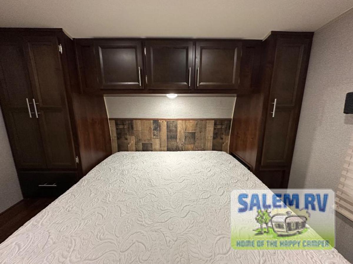 Used Used 2017 Forest River RV Vengeance 26FB13