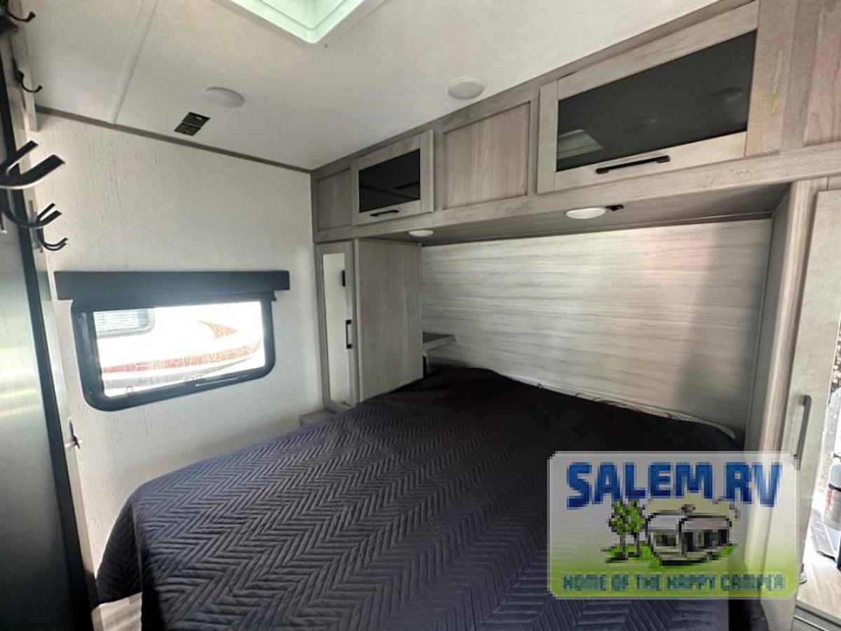 Used Used 2022 Dutchmen RV Kodiak Ultra-Lite 283BHSL