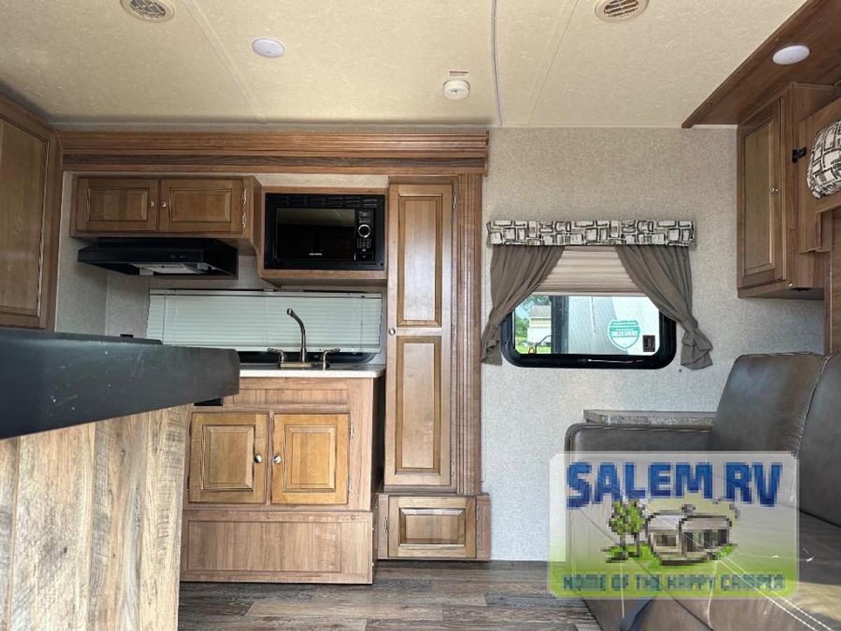 Used Used 2018 Forest River RV Rockwood Mini Lite 2304KS