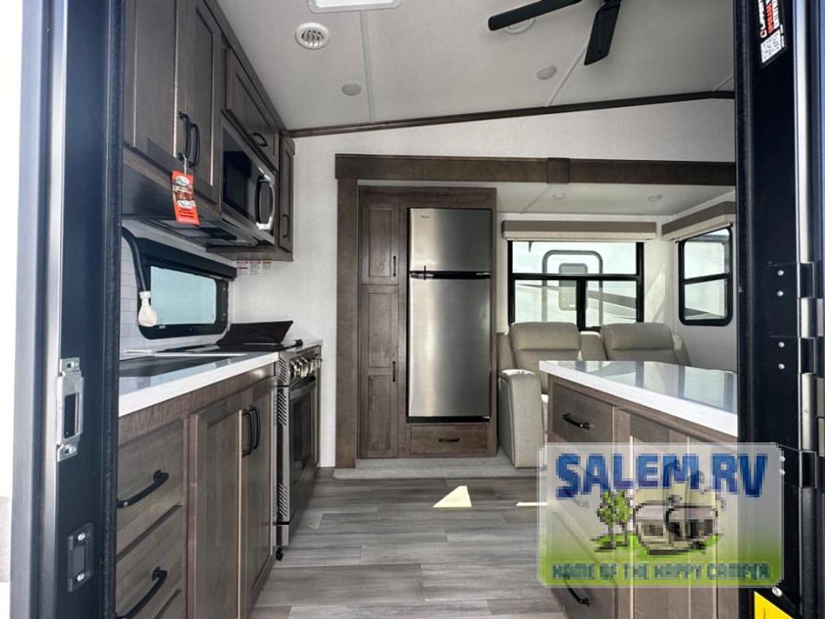 New 2024 Forest River RV Flagstaff Classic 282RD