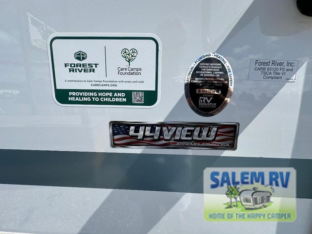 New 2025 Forest River RV Salem Grand Villa 44VIEW