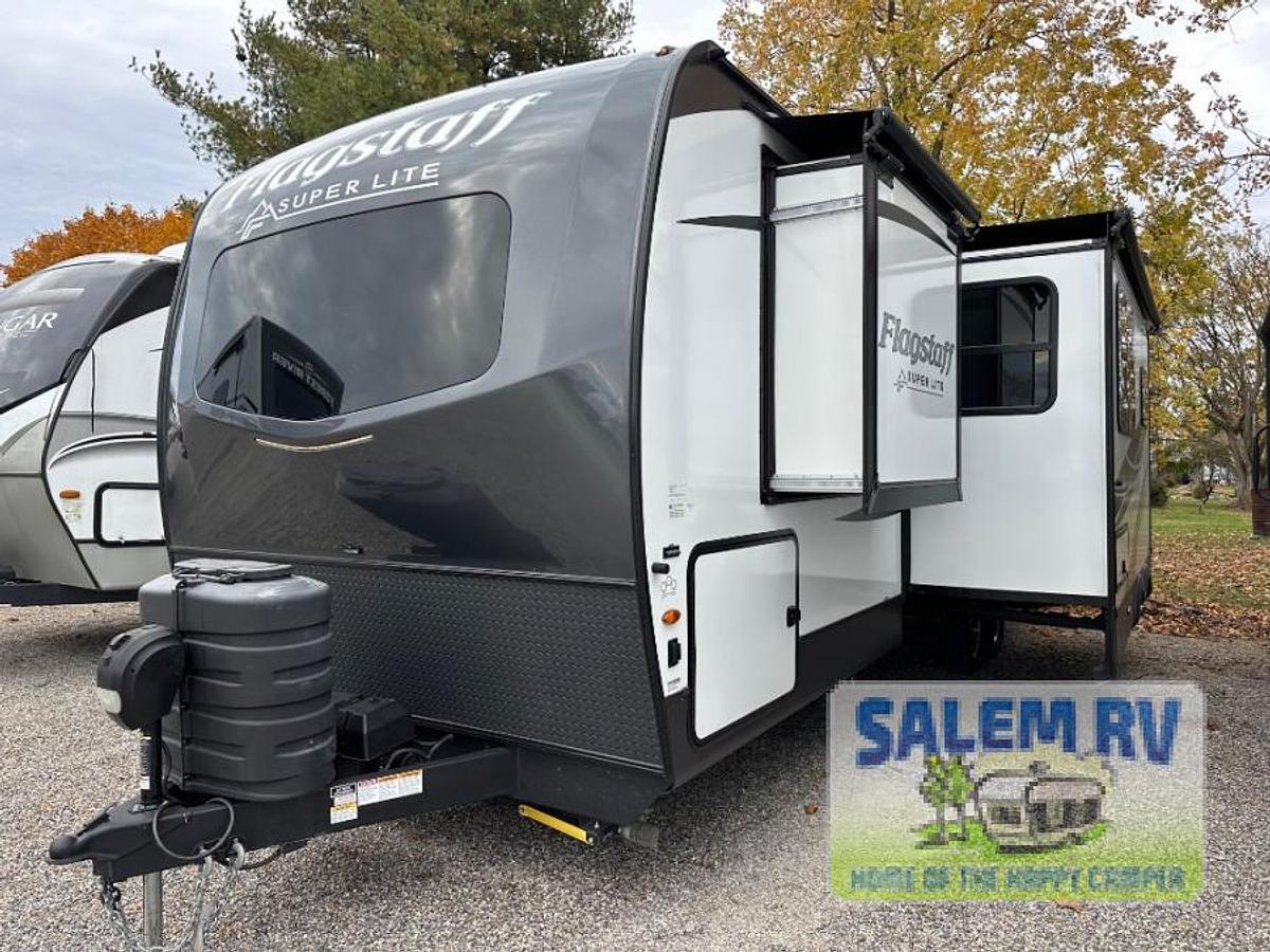 Used Used 2024 Forest River RV Flagstaff Super Lite 27BHWS