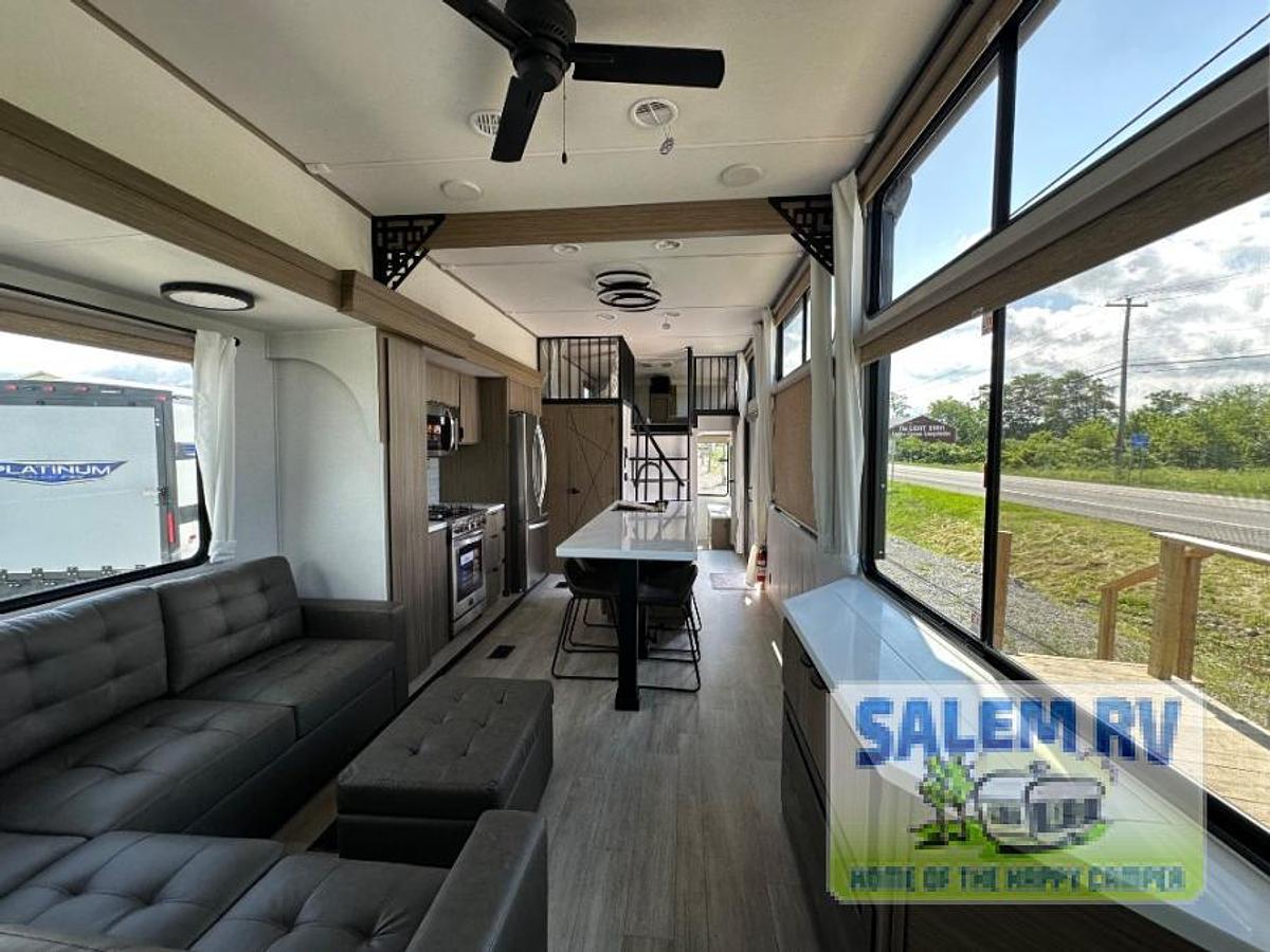 New 2025 Forest River RV Salem Grand Villa 44VIEW