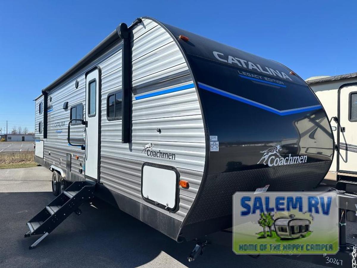 Used Used 2023 Coachmen RV Catalina Legacy 293QBCK