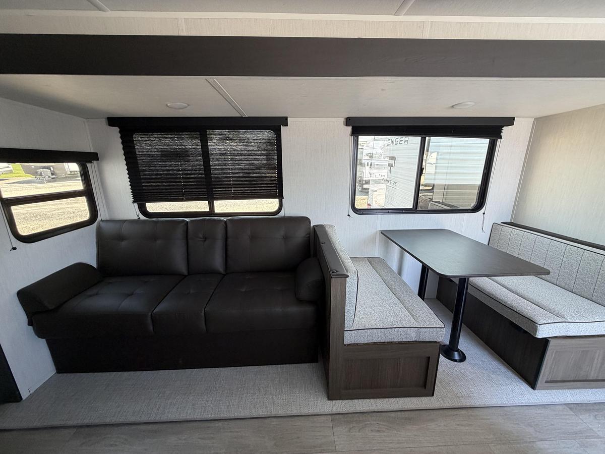 New 2026 Prime Time RV Avenger LE 26DBSLE