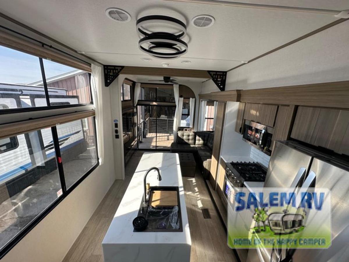 New 2025 Forest River RV Salem Grand Villa 42VERANDA