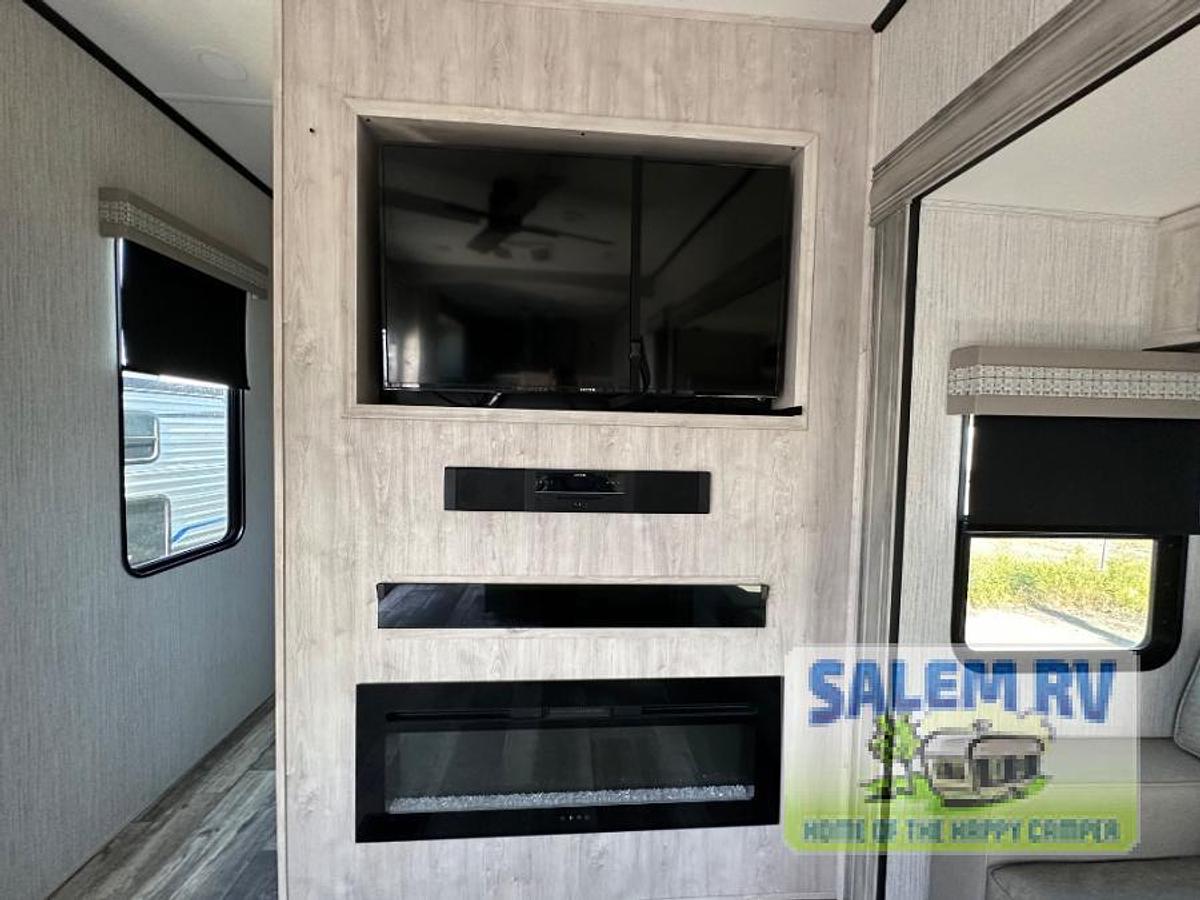 Used Used 2023 Forest River RV Sierra Luxury 38FKOK