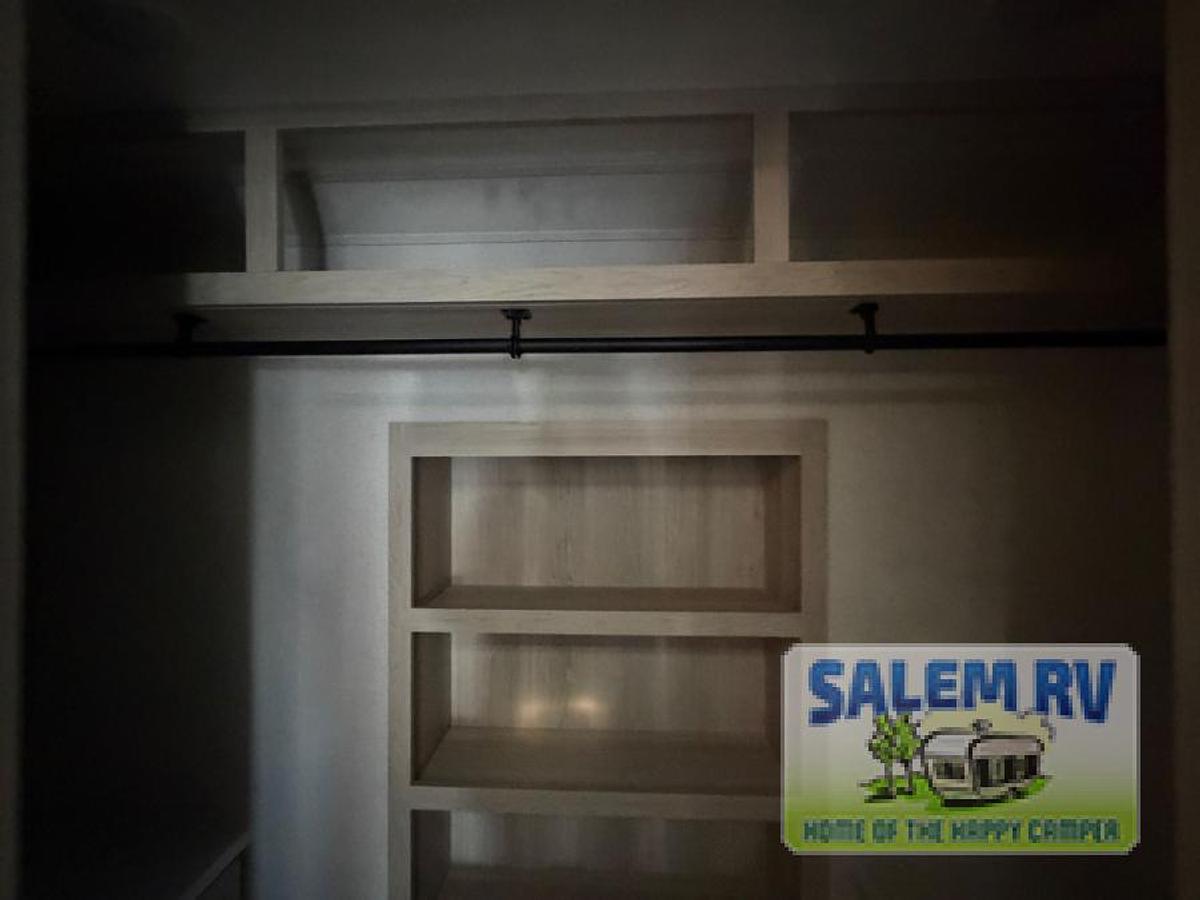 New 2026 Palomino Columbus 384RKH