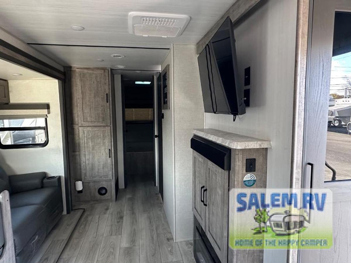 Used Used 2023 Forest River RV Grand Surveyor 263RKSS