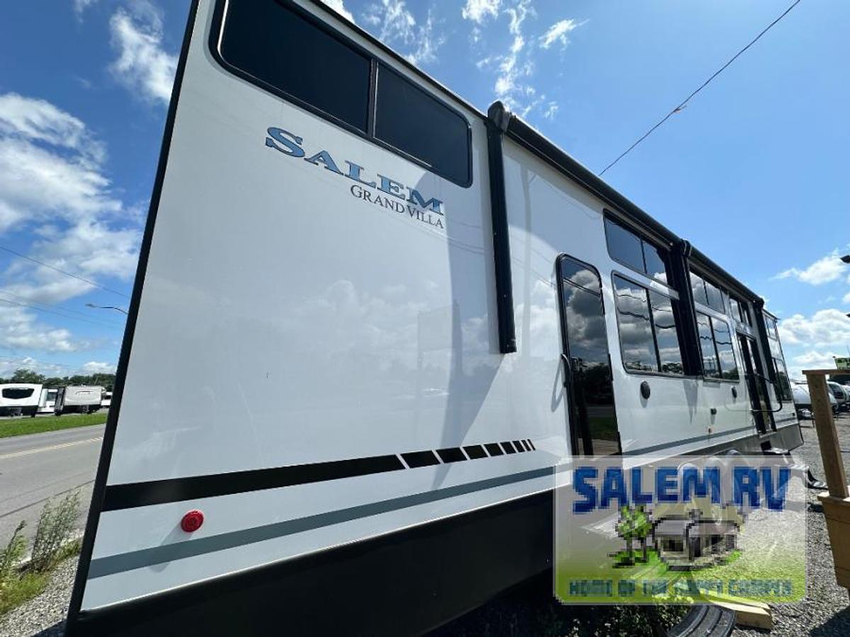 New 2025 Forest River RV Salem Grand Villa 44VIEW