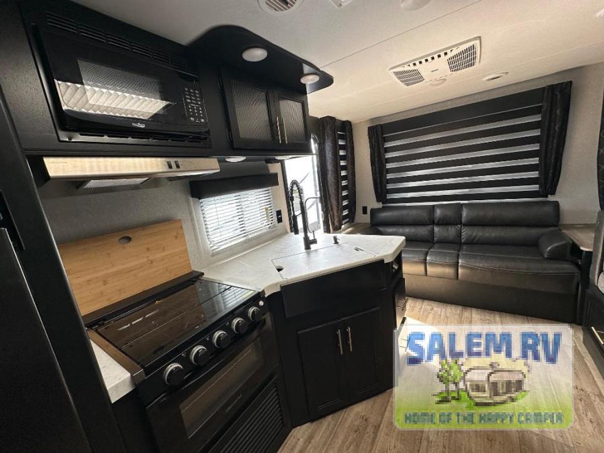 Used Used 2022 Forest River RV Cherokee Grey Wolf 23MK