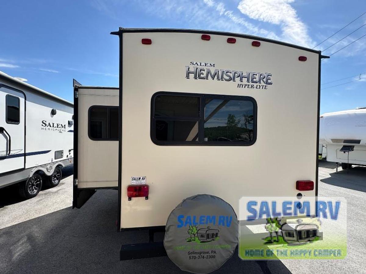 Used Used 2016 Forest River RV Salem Hemisphere Hyper-Lyte 24RLSHL